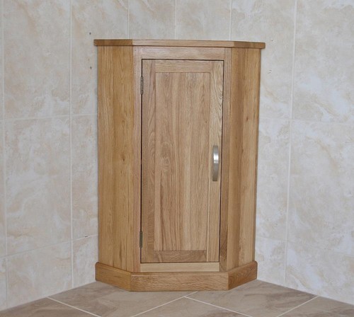 Cloakroom corner bathroom - corner,
